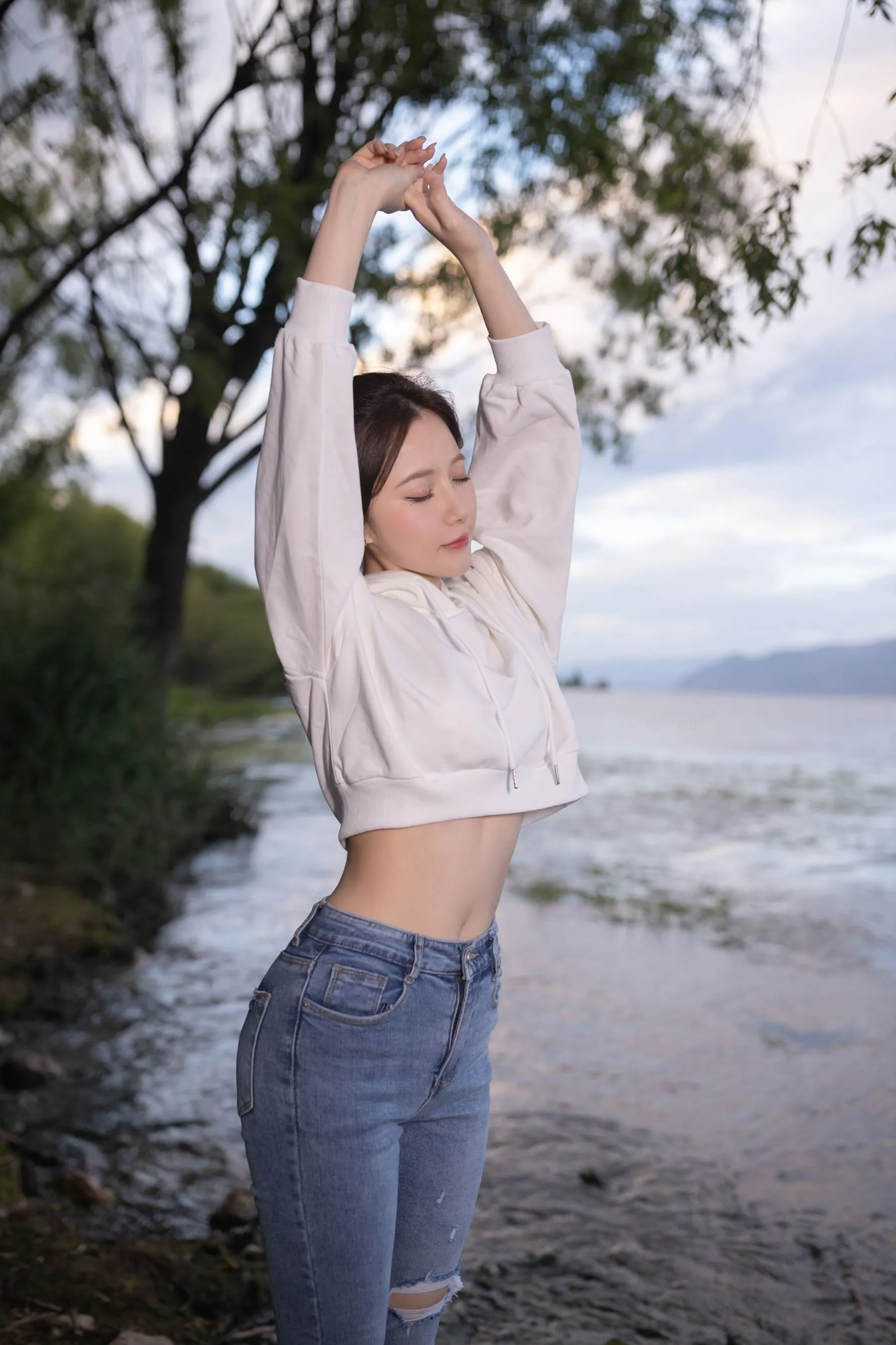 NO.0022 秀人名模鱼子酱Fish内部私购未上架《牛仔情趣》写真 [74P]插图3